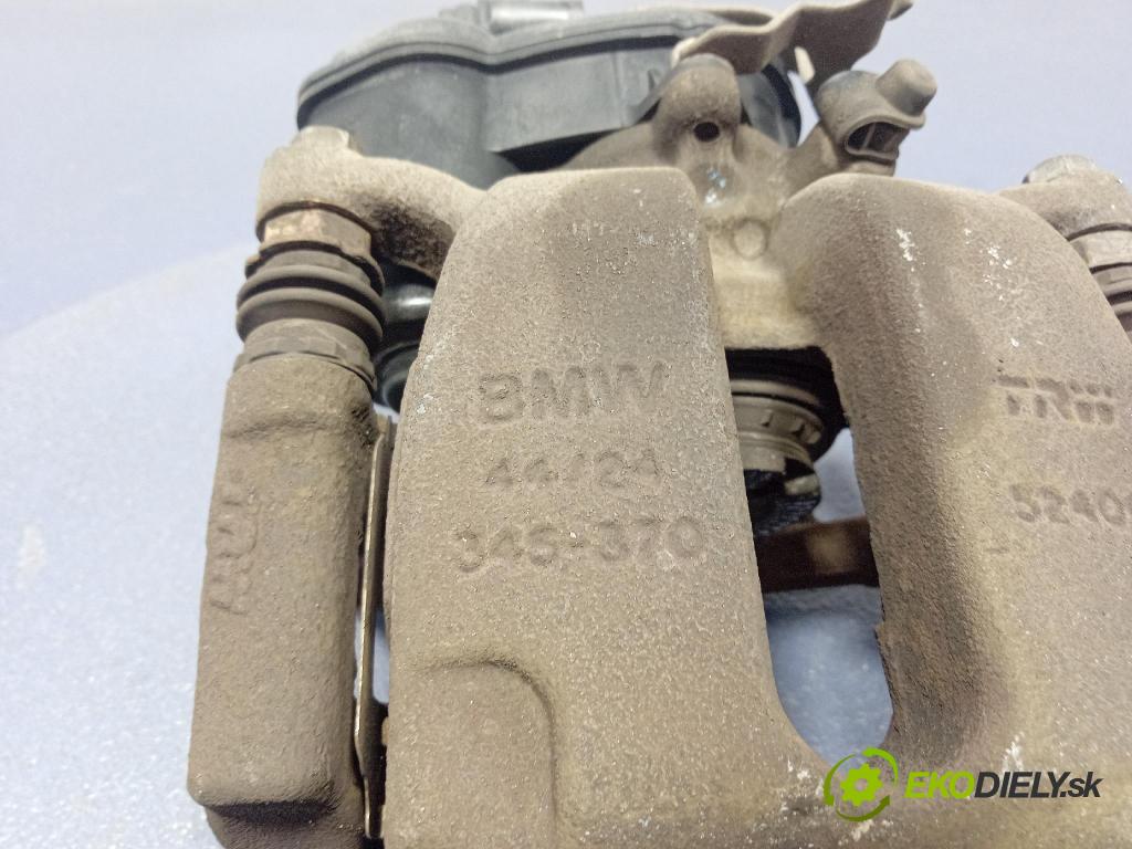 Bmw X6 2020 brzdič brzdový Zad: Levý: 52406B