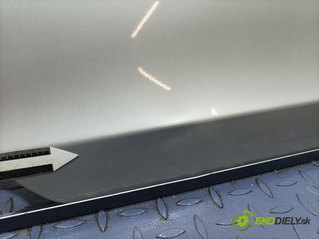 Volvo V60 2013 dveře Zad: prave 01