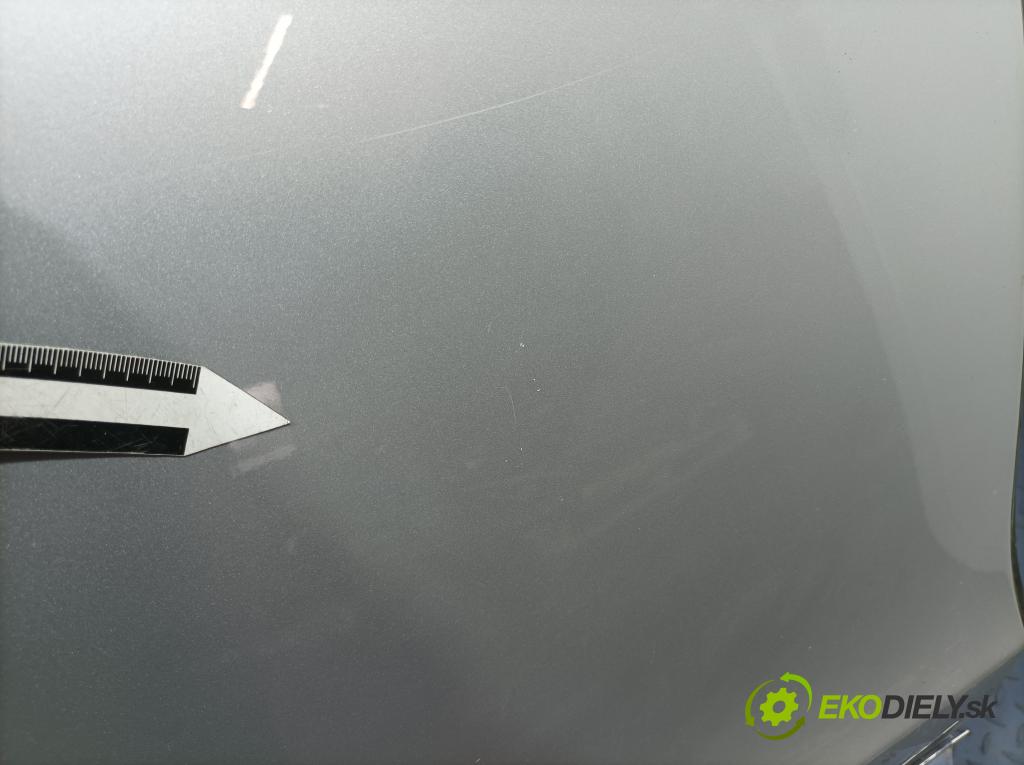 Volvo V60 2013 dveře Zad: prave 01