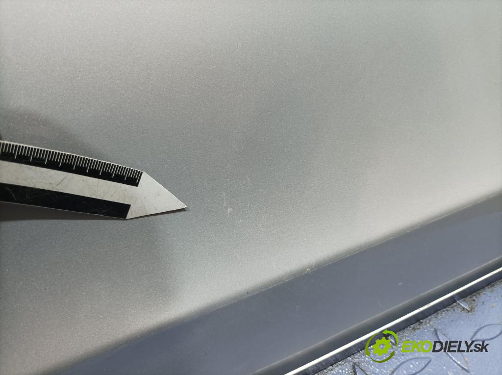 Volvo V60 2013 dveře Zad: prave 01