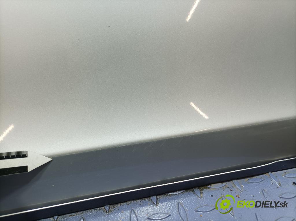 Volvo V60 2013 dveře Zad: prave 01