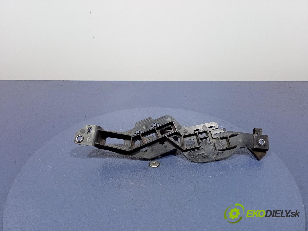 Bmw X6 2020 kryt Plast: podvozek: 8586717