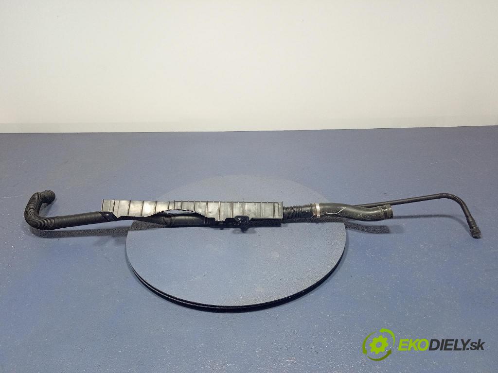 Bmw X6 2020 trubka Vzduch: 7440013