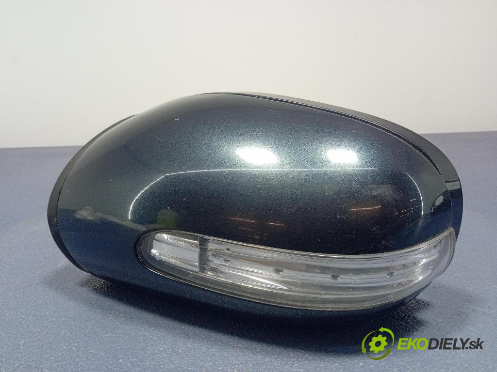 Mercedes C-klasa 2002 zpětné zrcátko Vlevo, odjet: