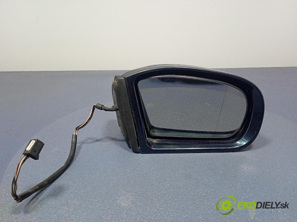 Mercedes C-klasa 2002 zpětné zrcátko prave