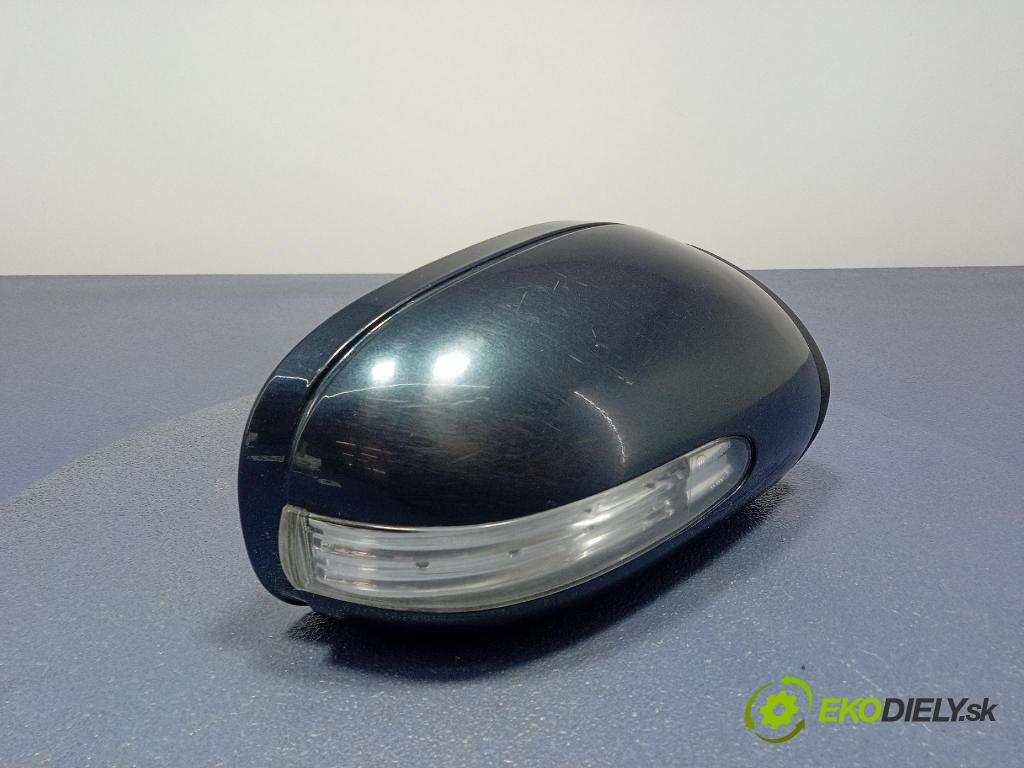 Mercedes C-klasa 2002 zpětné zrcátko prave