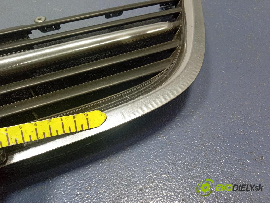 Saab 9-5 2006 mřížka / Gril: 12756827