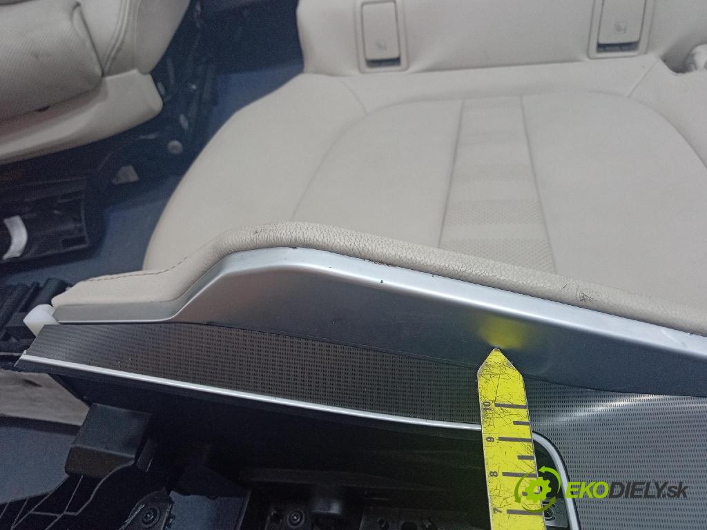 Bmw X6 2020 sedačke: Soubor.