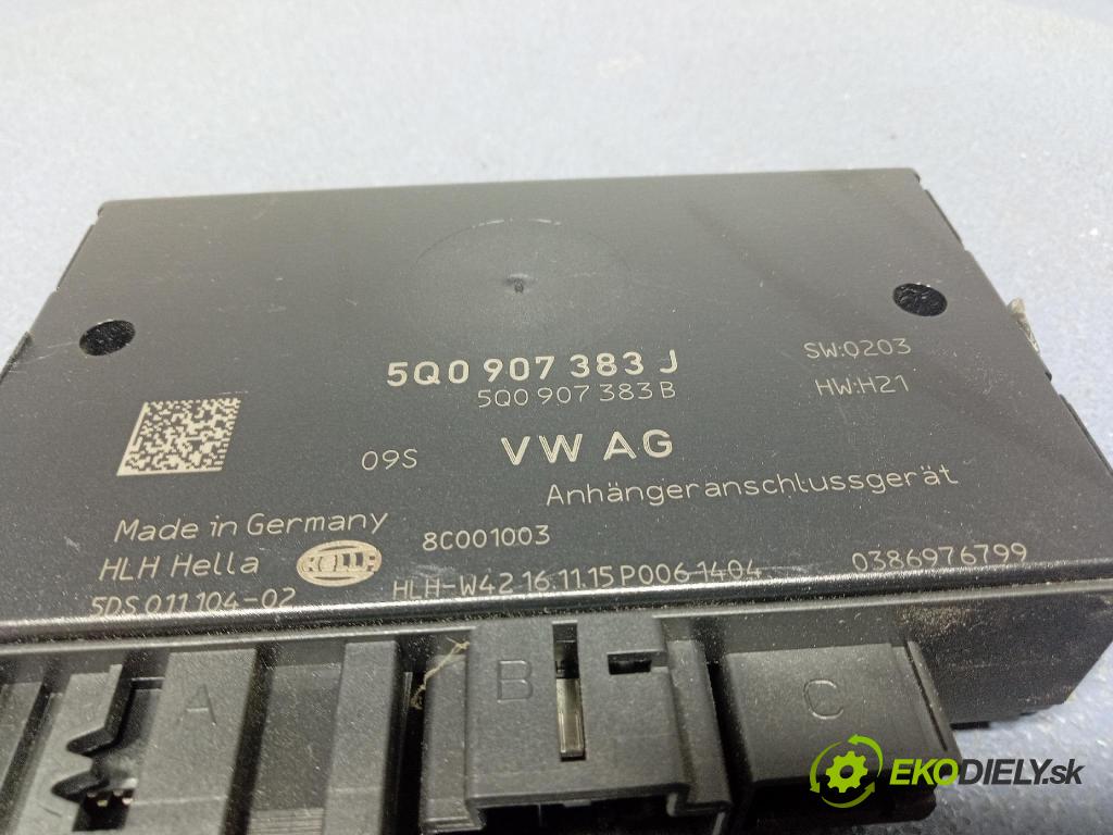 Vw Passat 2016 řídící jednotka 5Q0907383J