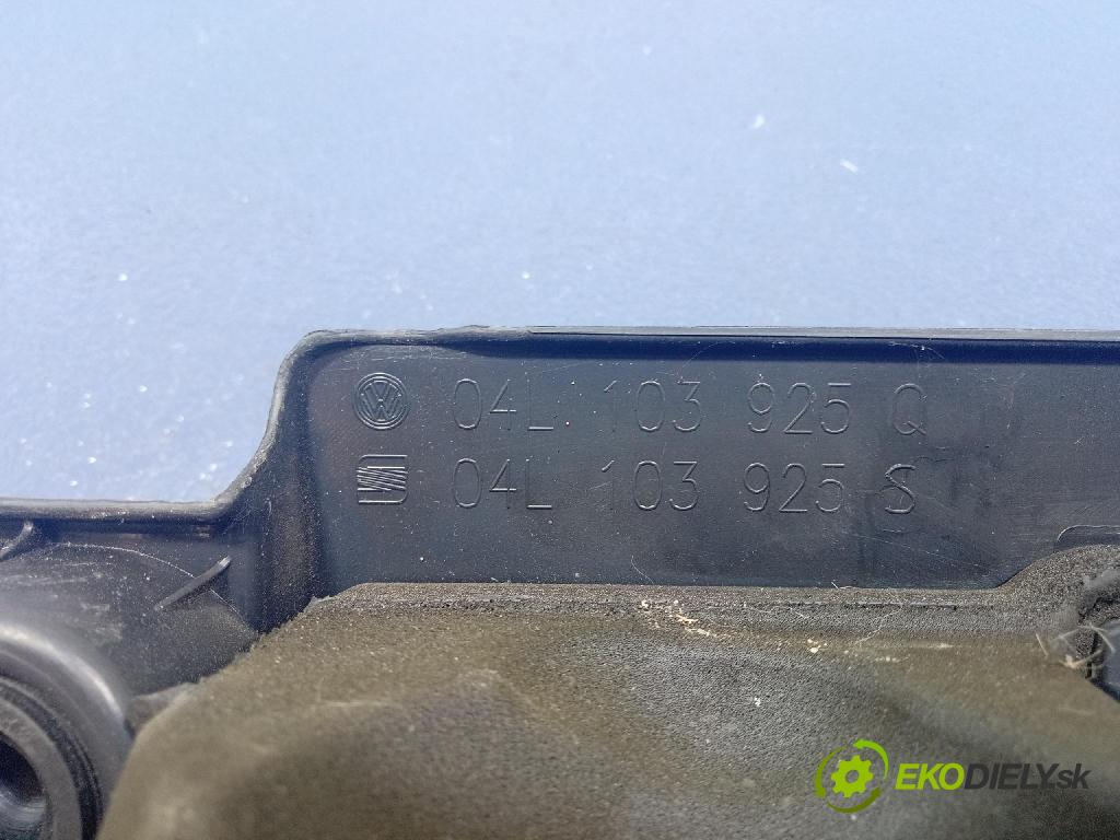 Vw Passat 2016 kryt Motor: 04L103925Q