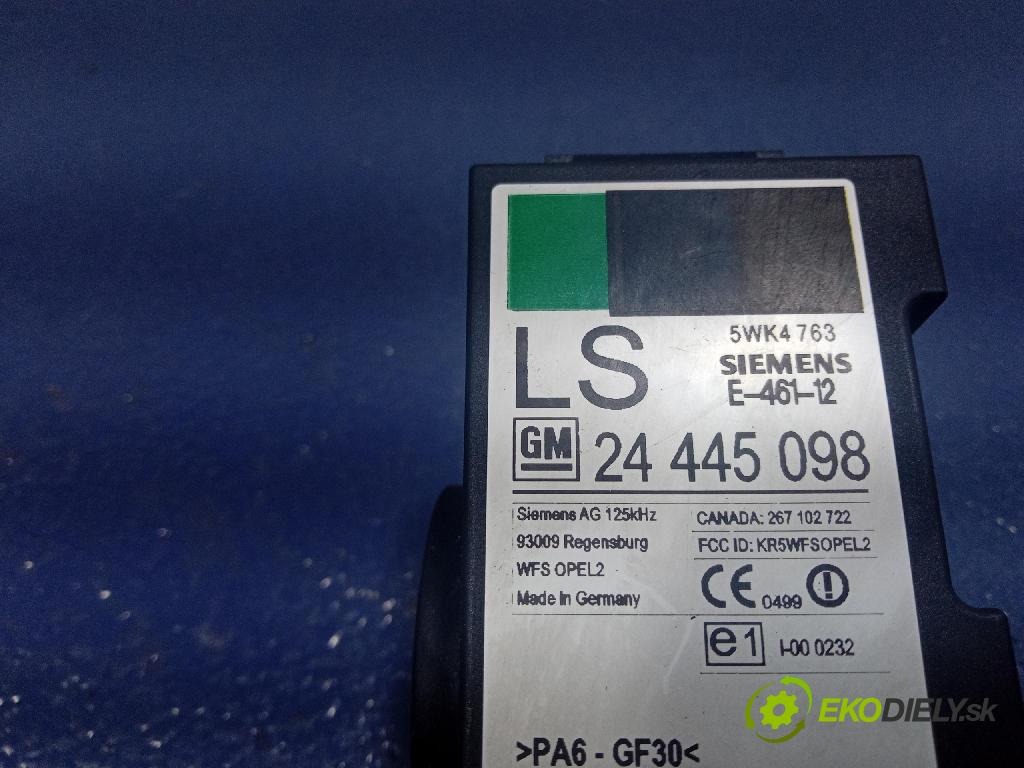 Opel Astra 2001 řídící jednotka Motor: 09353489