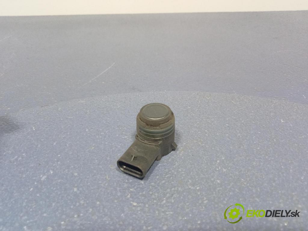 Vw Passat 2016 snímač / řídící jednotka PDC 5Q0919275B
