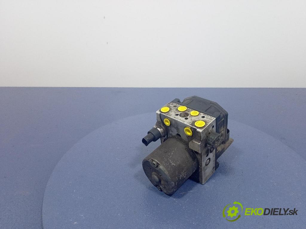 Audi A6 2003 čerpadlo ABS x 4B0614517G