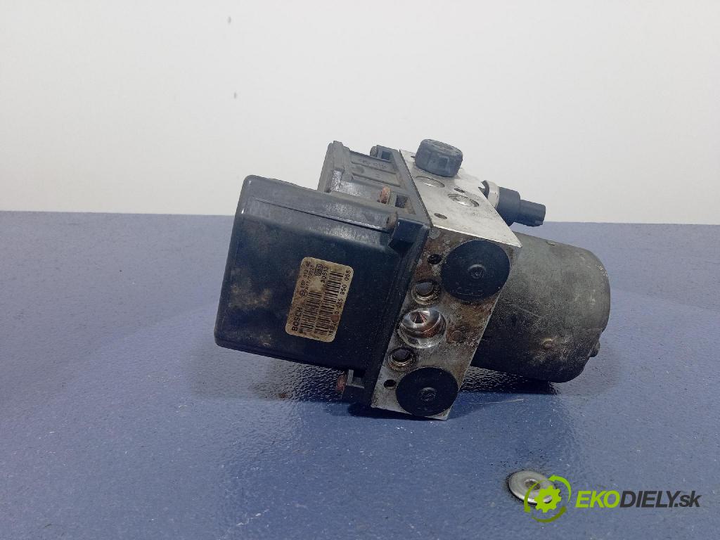 Audi A6 2003 čerpadlo ABS x 4B0614517G