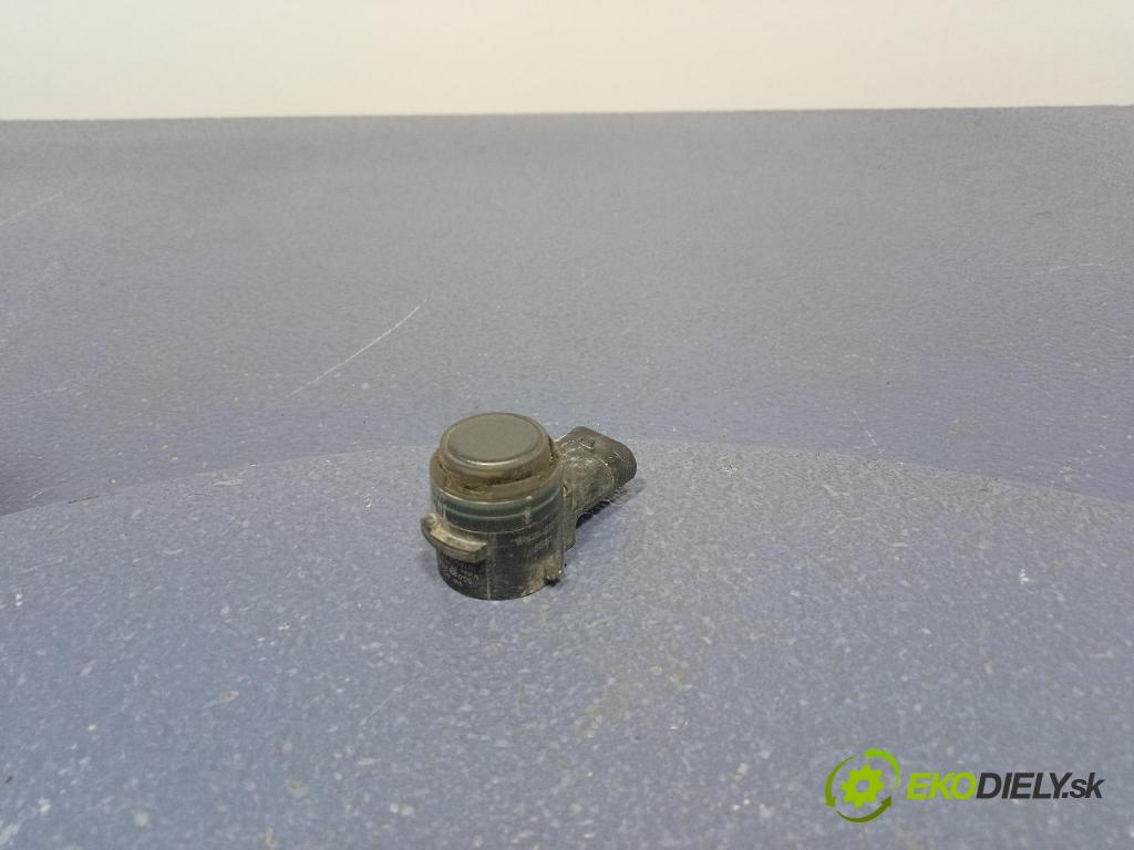 Vw Passat 2016 snímač / řídící jednotka PDC 5Q0919275B