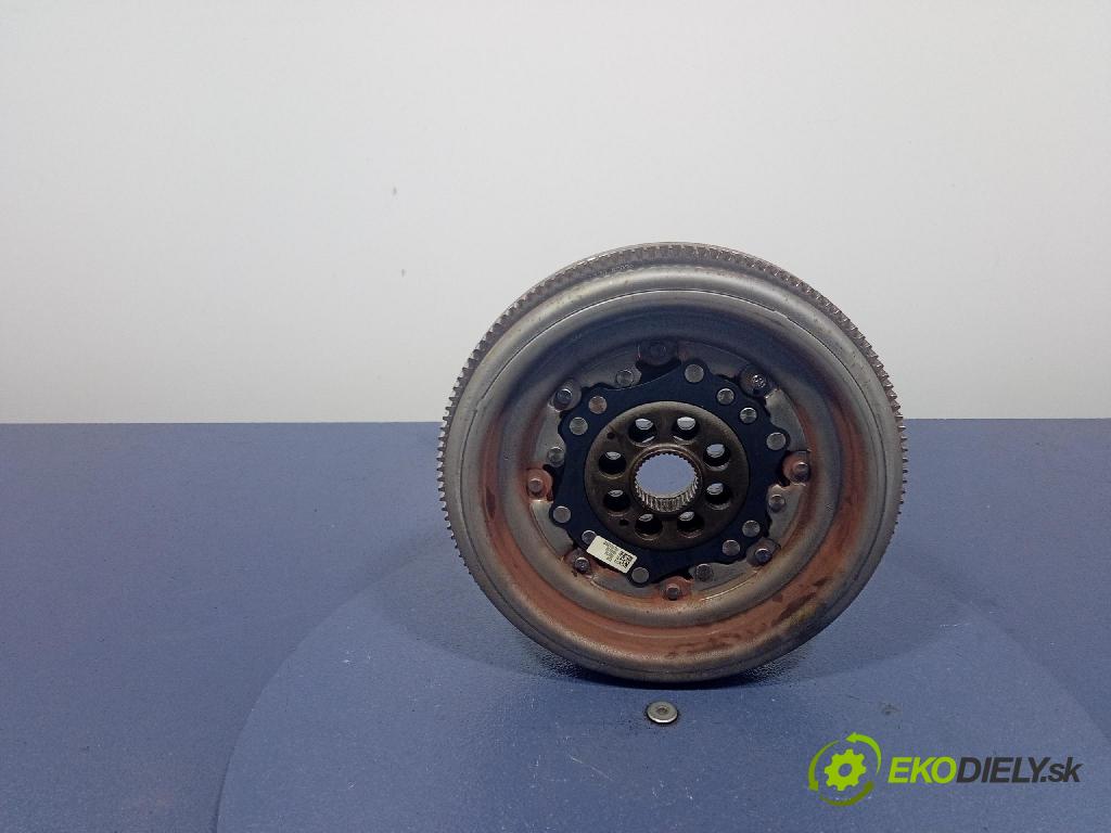 Vw Passat 2016 koleso Hojdačka: 04L105266D