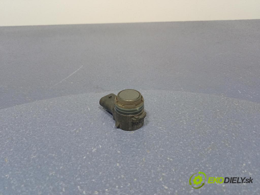 Vw Passat 2016 snímač / řídící jednotka PDC 5Q0919275B