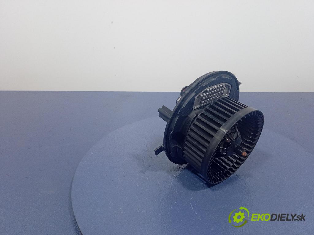 Vw Passat 2016 ventilátor Vzduch: 3Q1819021A