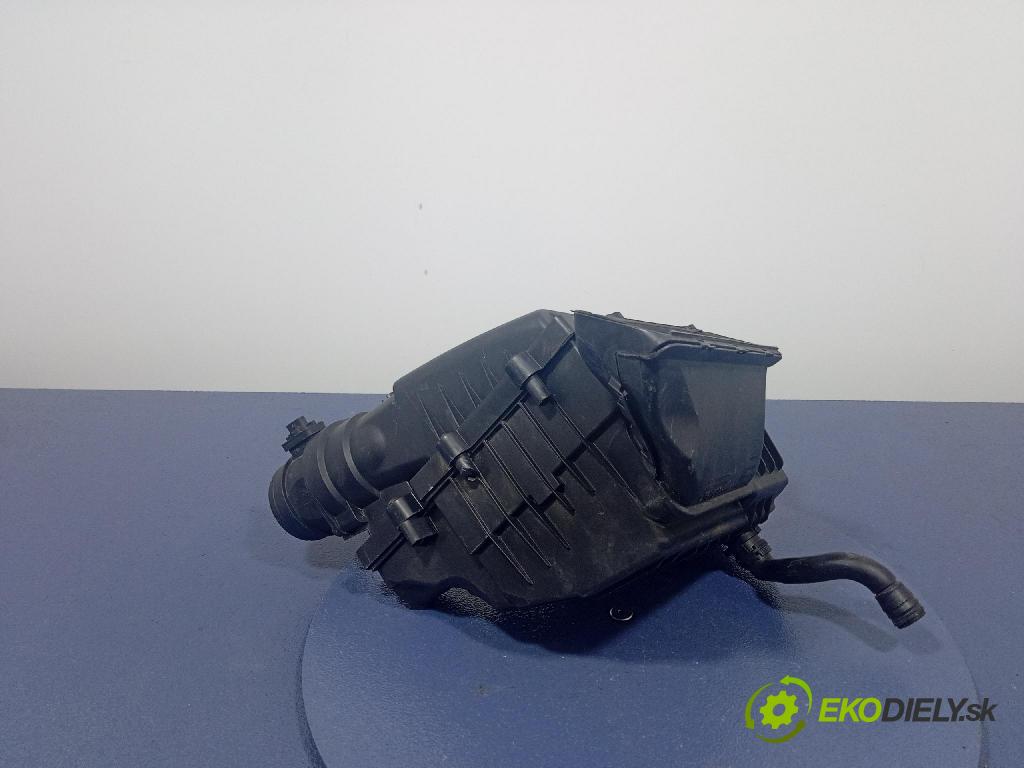 Vw Passat 2016 obal Filtra: Vzduch: 5Q0129607AA
