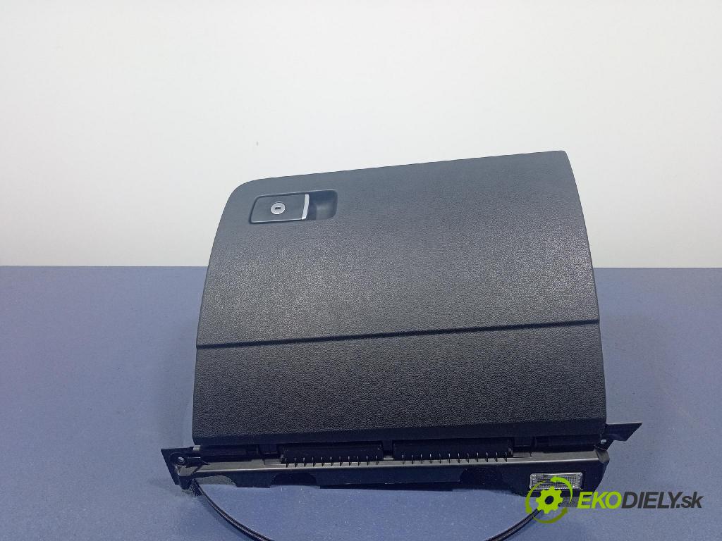 Vw Passat 2016 kastlík 3G1857097Q