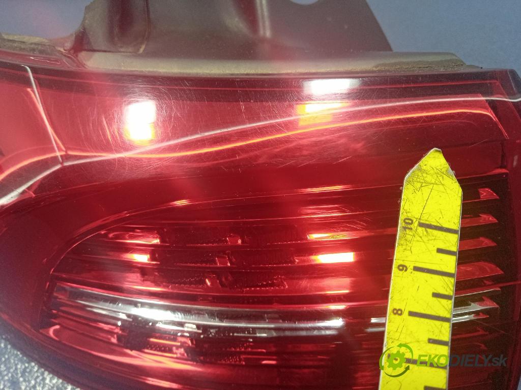 Vw Passat 2016 světlo Zad: levá Mimo: 3G9945207F