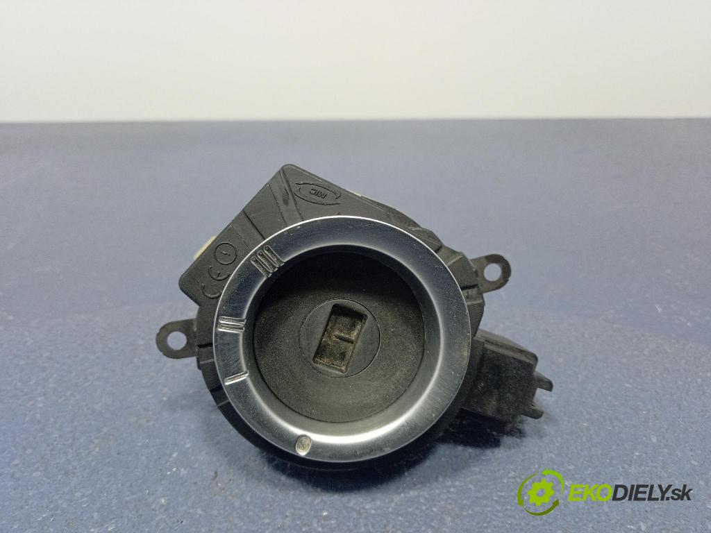 Volvo V50 2004 Spínač zapalování. 31300585