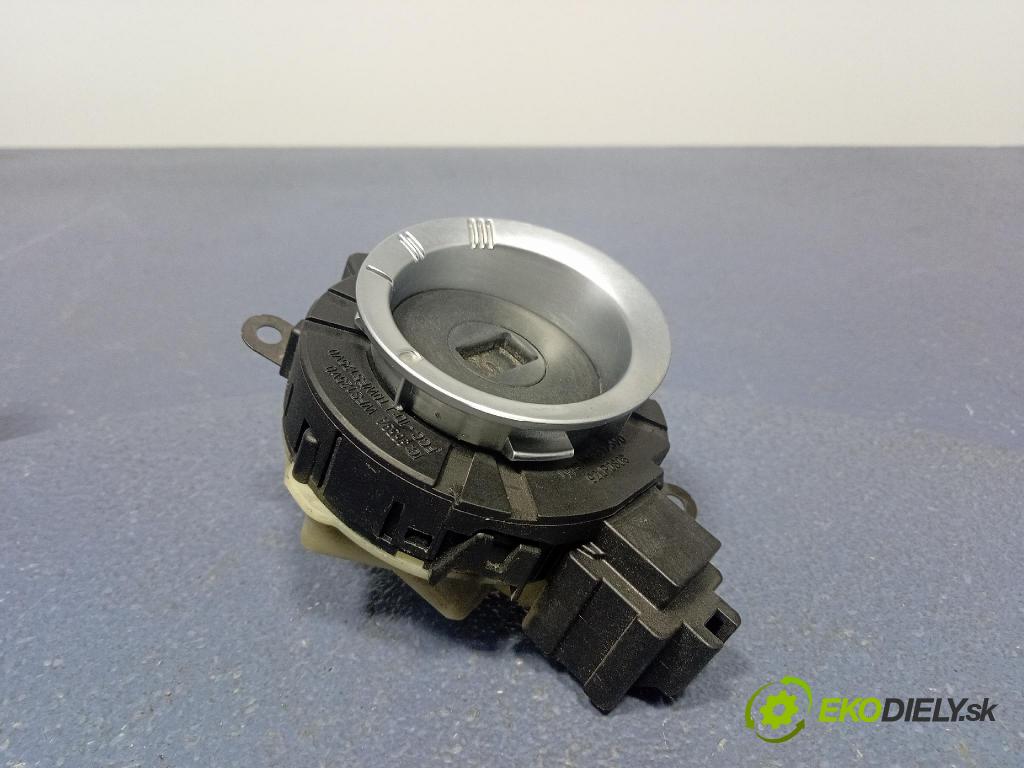Volvo V50 2004 Spínač zapalování. 31300585
