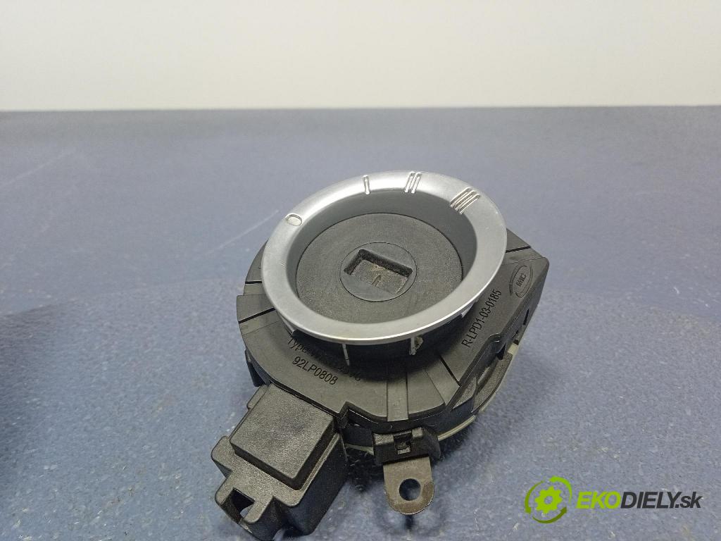 Volvo V50 2004 Spínač zapalování. 31300585