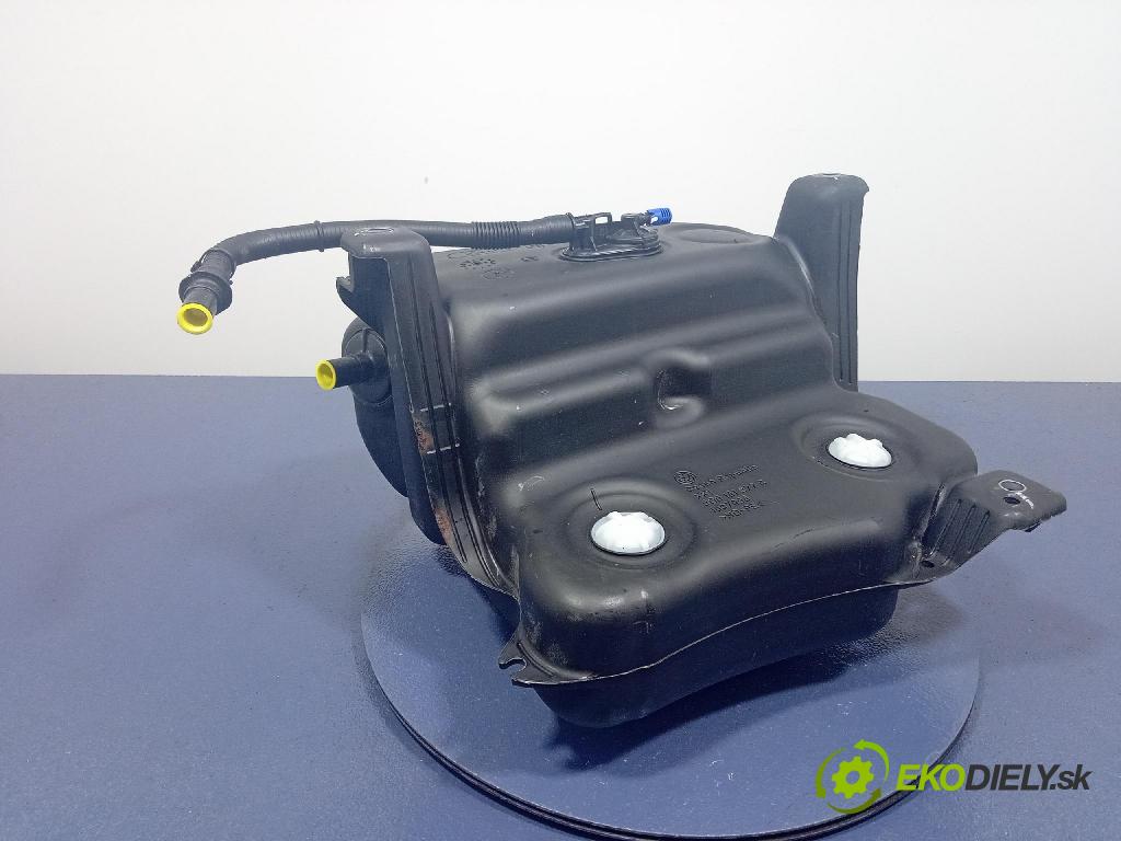 Vw Passat 2016 Nádrž: AdBlue 3Q0131877C