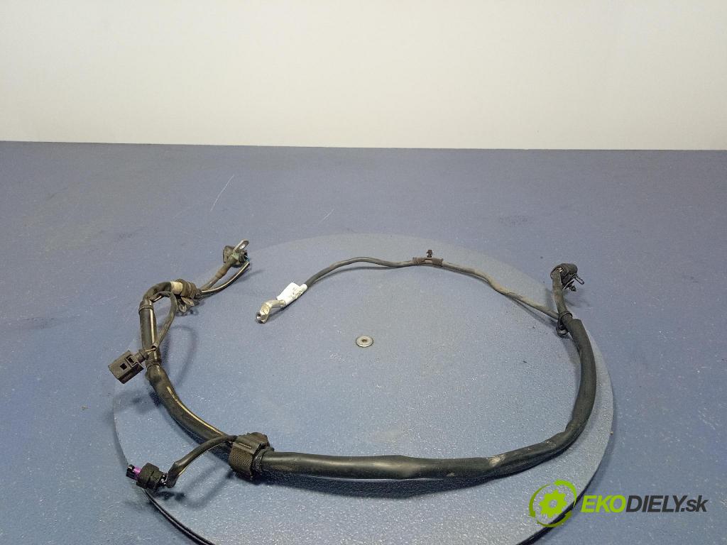 Vw Passat 2016 instalace Elektrický: 5Q0971230FP