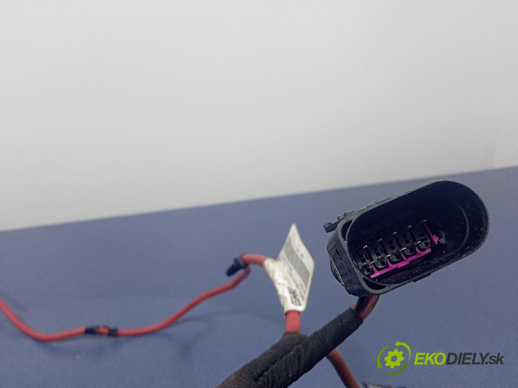 Vw Passat 2016 instalace Elektrický: 5Q1971111CD