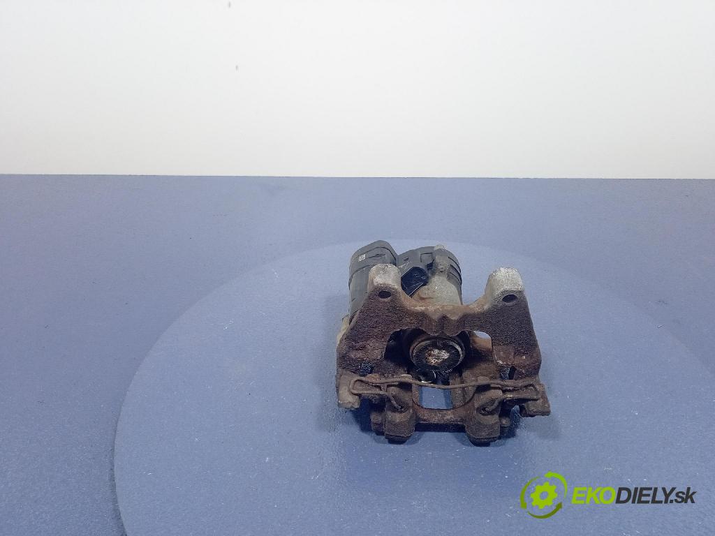 Vw Passat 2016 brzdič brzdový Zad: Levý: