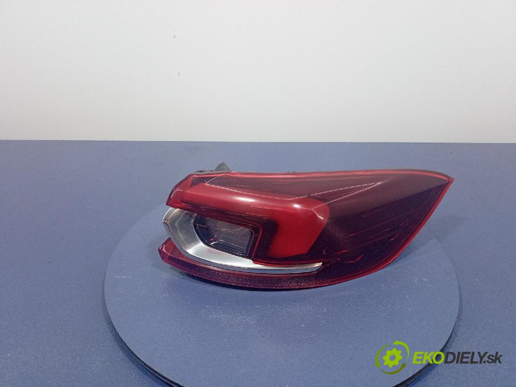 Opel Insignia 2018 světlo Zad: Práva: Mimo: 39099123
