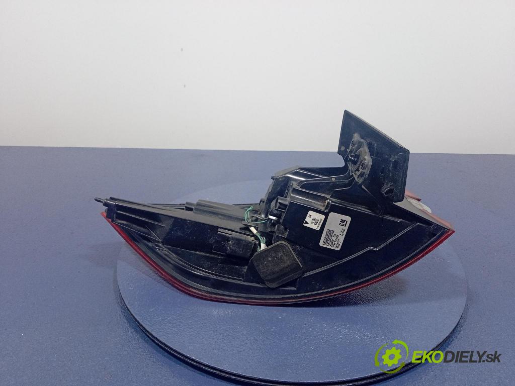 Opel Insignia 2018 světlo Zad: Práva: Mimo: 39099123