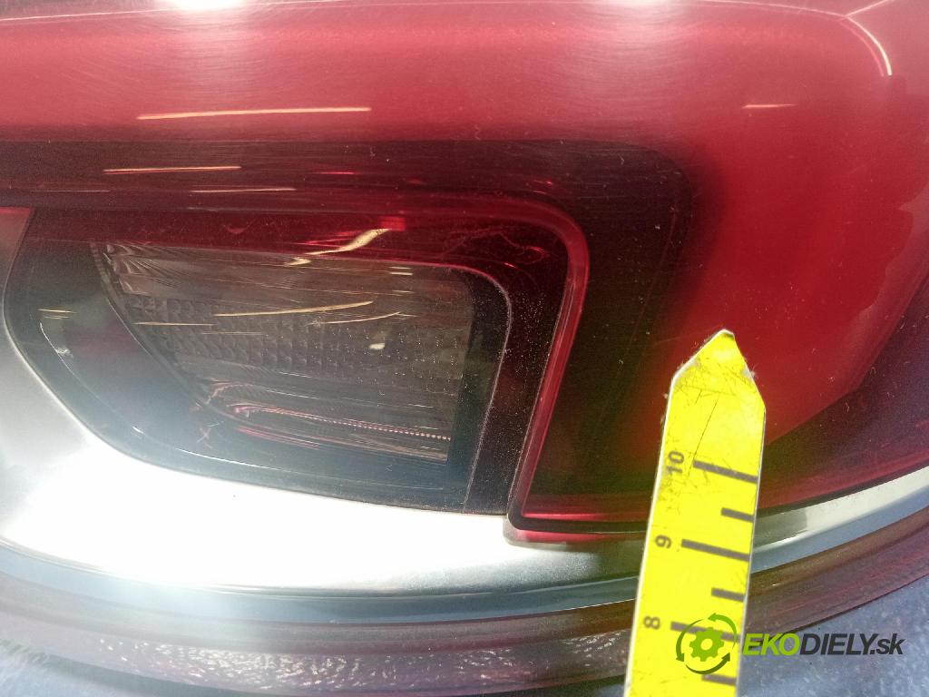 Opel Insignia 2018 světlo Zad: Práva: Mimo: 39099123