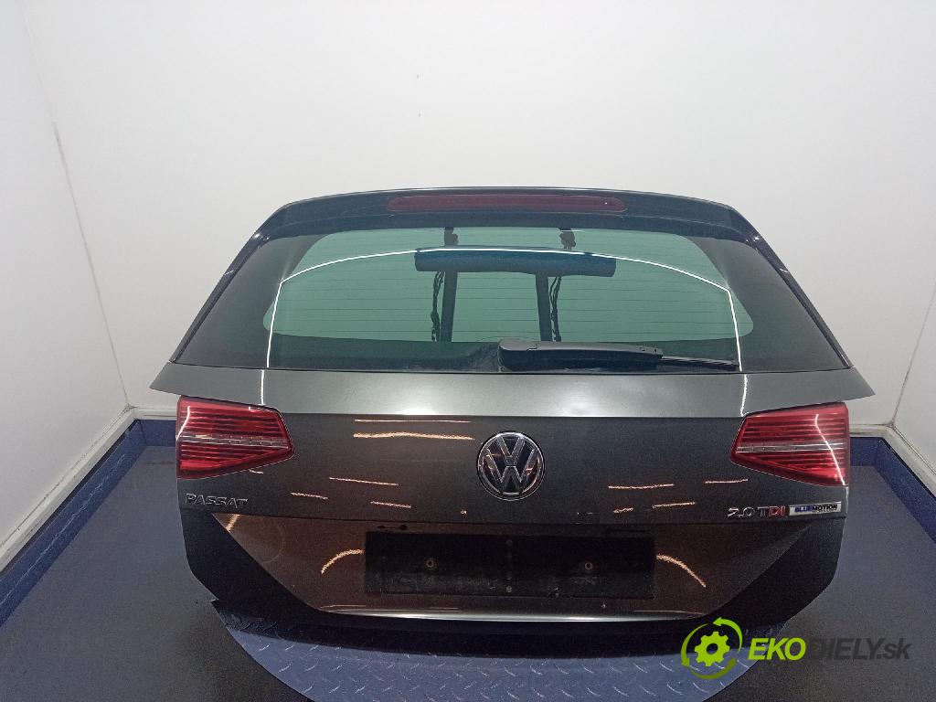 Vw Passat 2016 zadní dveře kufra: kufr