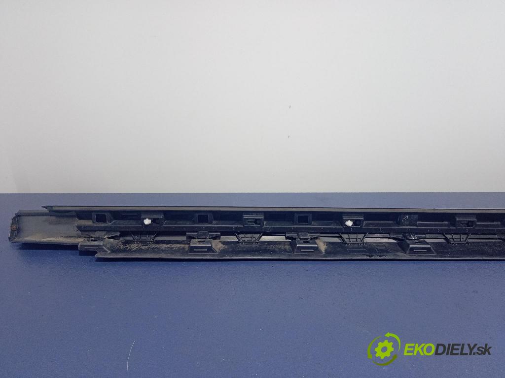 Vw Passat 2016 lišta Práh: 3G0853858