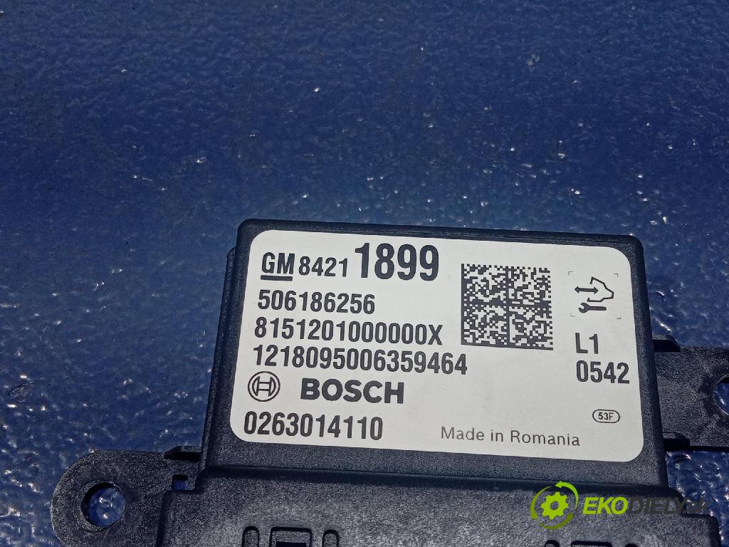 Opel Insignia 2018 snímač / řídící jednotka PDC 84211899