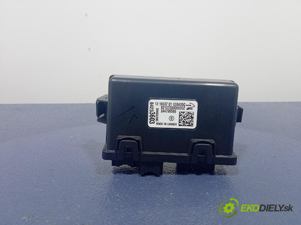Opel Insignia 2018 snímač / řídící jednotka PDC 84233603