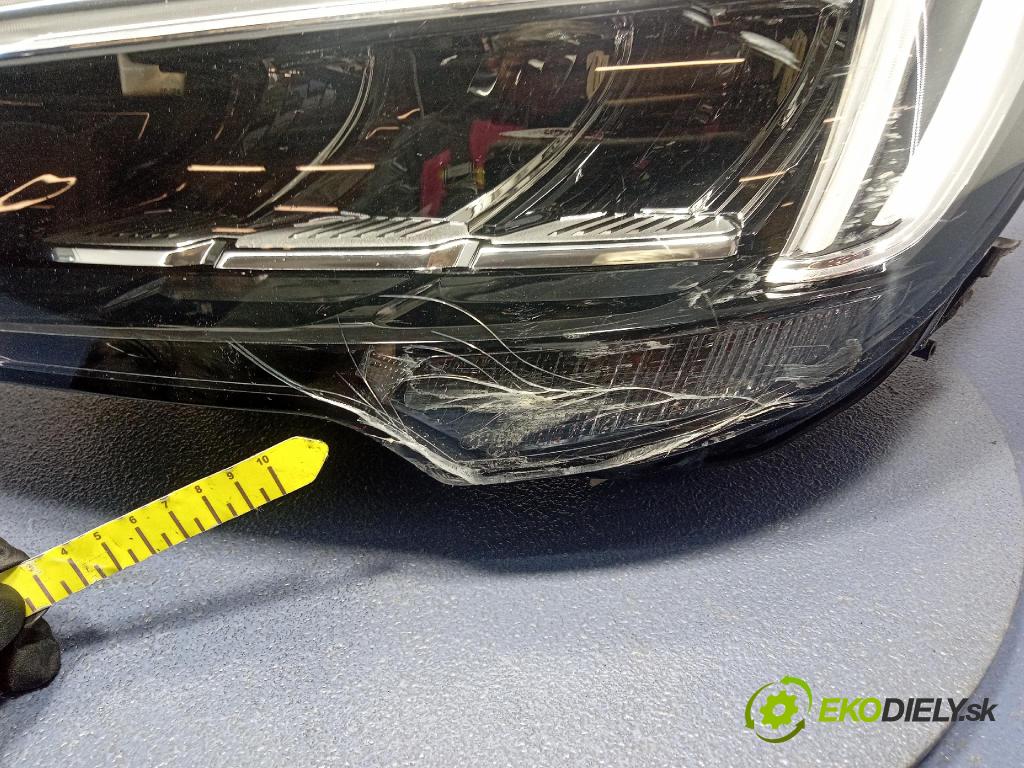 Opel Crossland 0 světlo Levý: 39153538