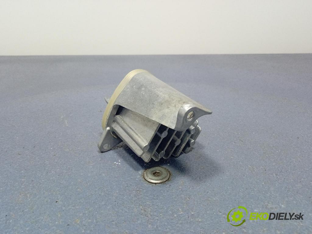 Opel Crossland 0 měnič 90181483