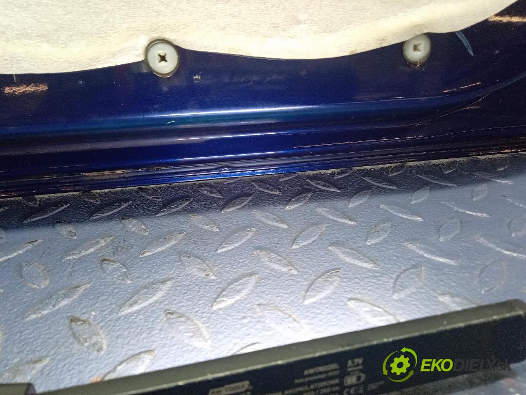 Fiat Linea 2008 dveře před prave