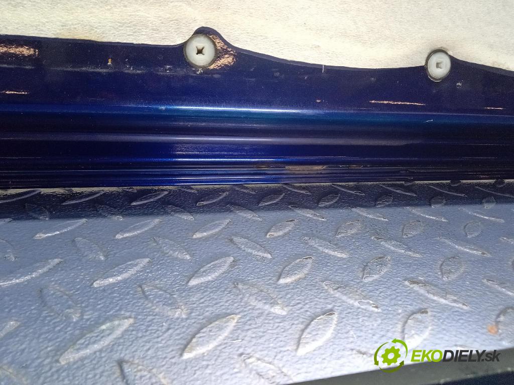 Fiat Linea 2008 dveře před prave