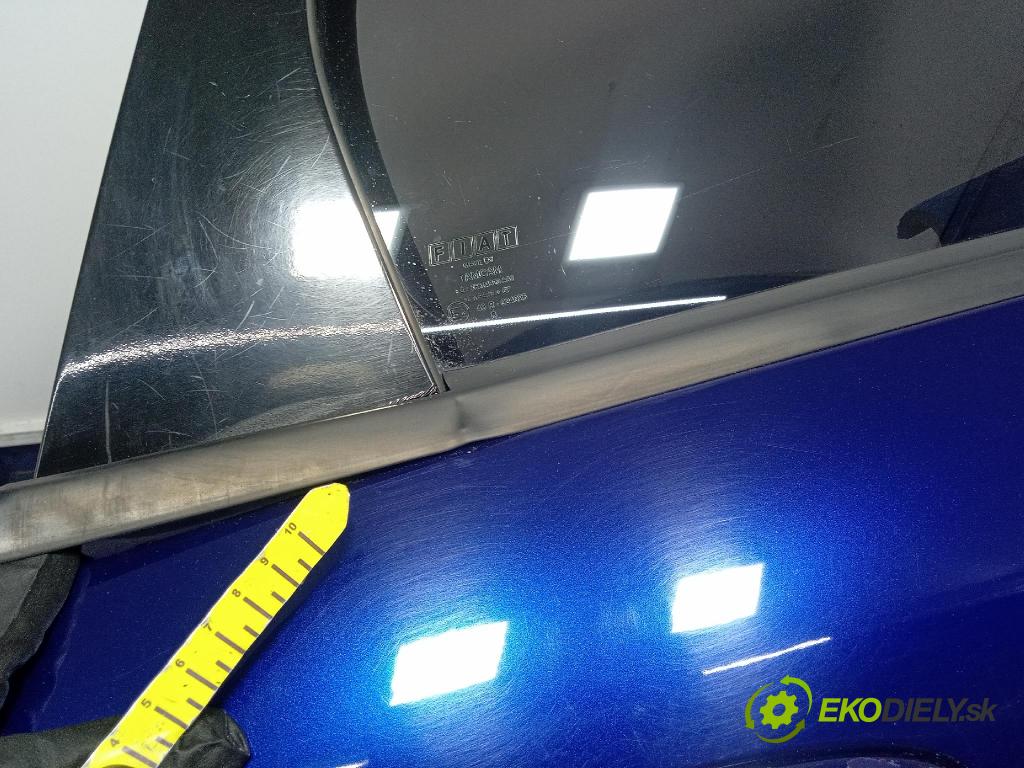 Fiat Linea 2008 dveře Zad: prave