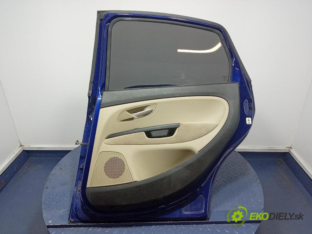Fiat Linea 2008 dveře Zad: prave