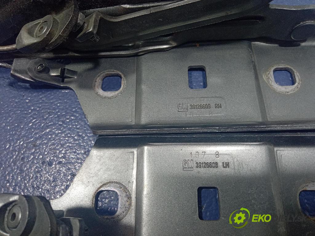 Opel Insignia 2018 Závěs: masky: 39126608