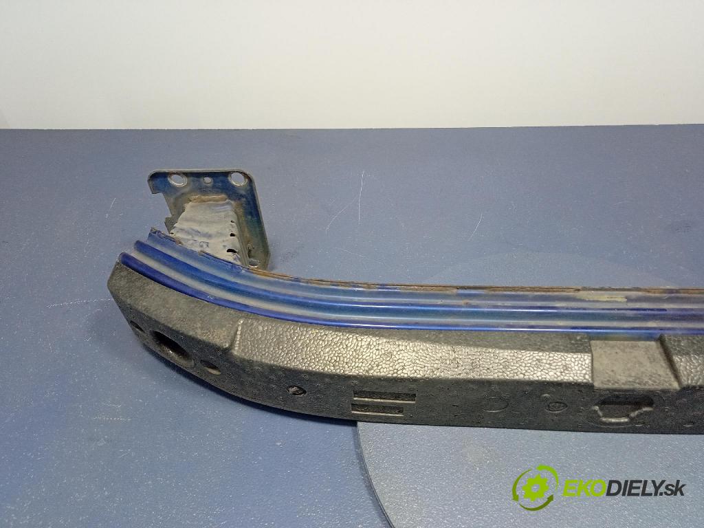 Fiat Linea 2008 výztuha narazník před
