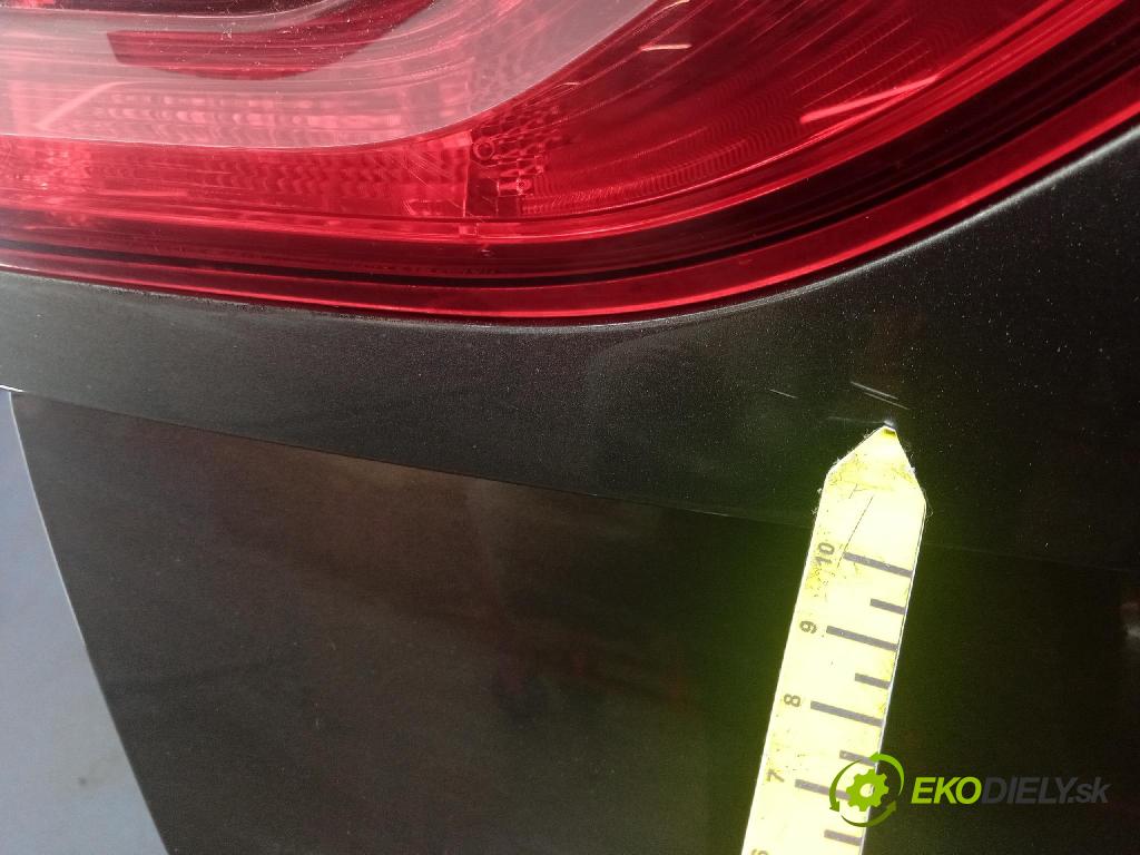 Opel Insignia 2018 zadní dveře kufra: kufr