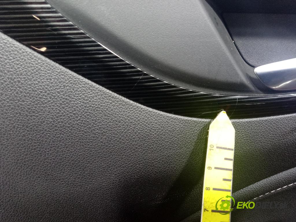 Opel Insignia 2018 Tapacír: dveře Zad: Práva: 39138332