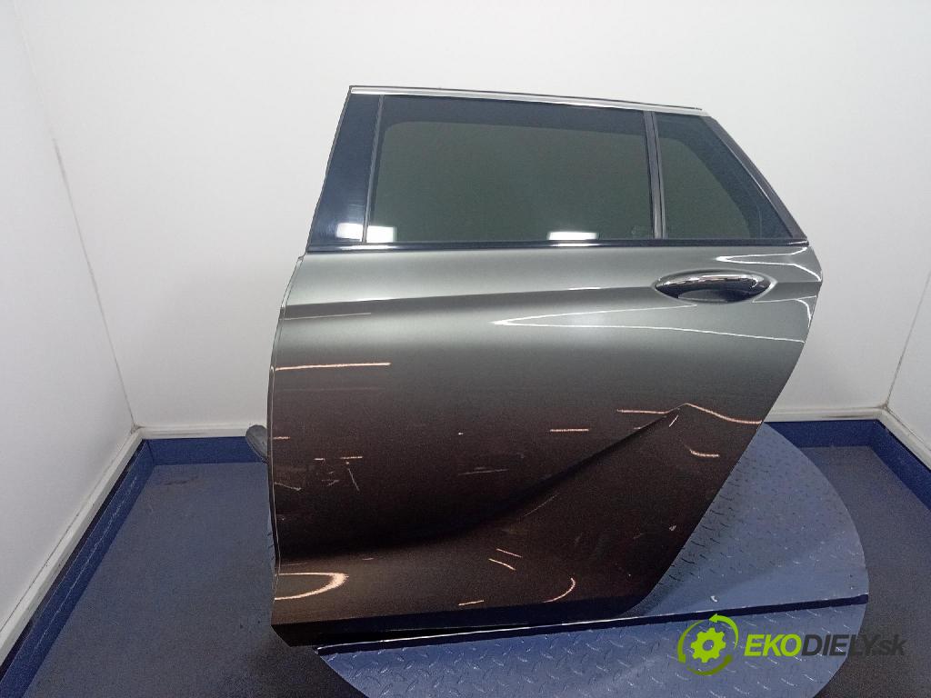 Opel Insignia 2018 dveře Zad: prave